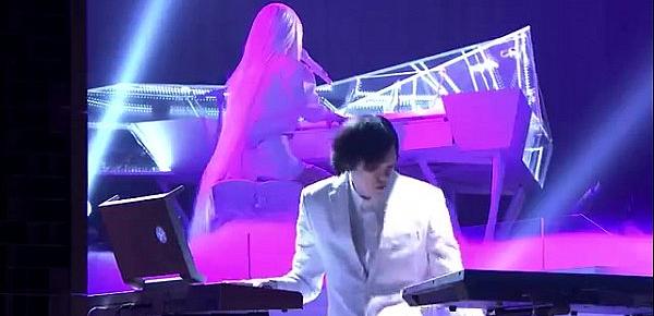  Lady Gaga - ARTPOP (Live on The Tonight Show)